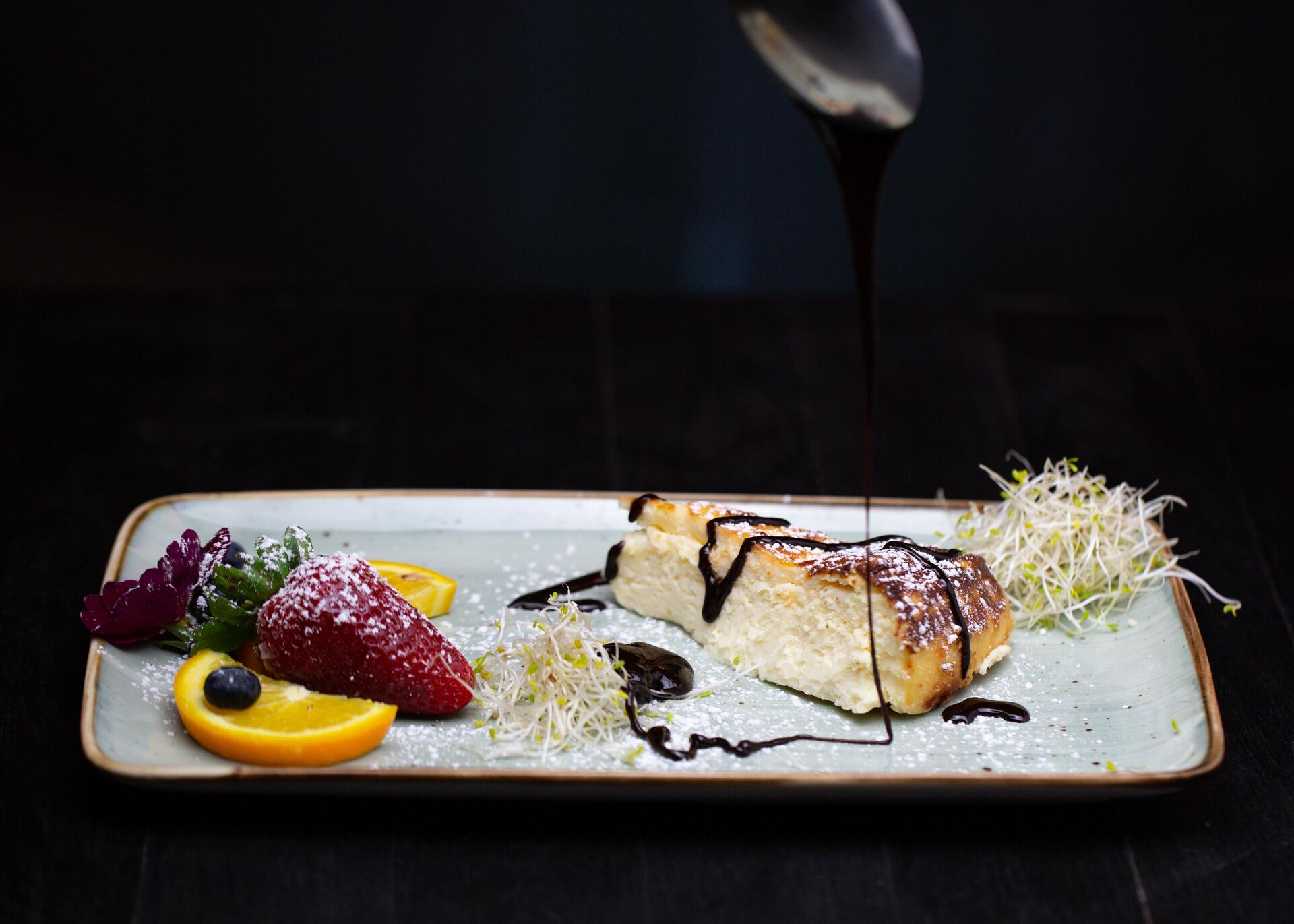 Cheesecake with chocolate